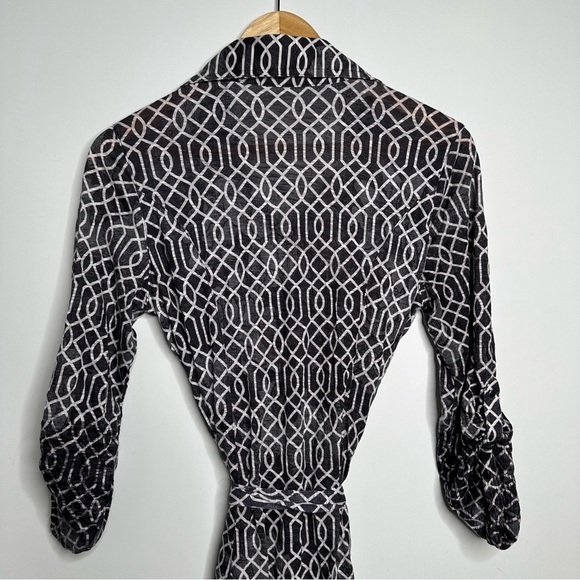 David Cline Geo Print Button Front Tie Belt Dress Size Medium - Picture 6 of 7